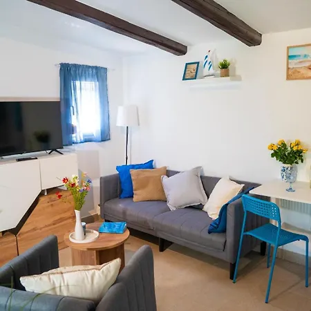 Aria Garden House Apartman